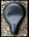Selle Universelle Black Stitching