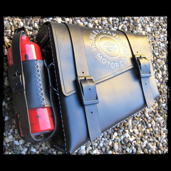 Alforja HD Black Leather Bottle